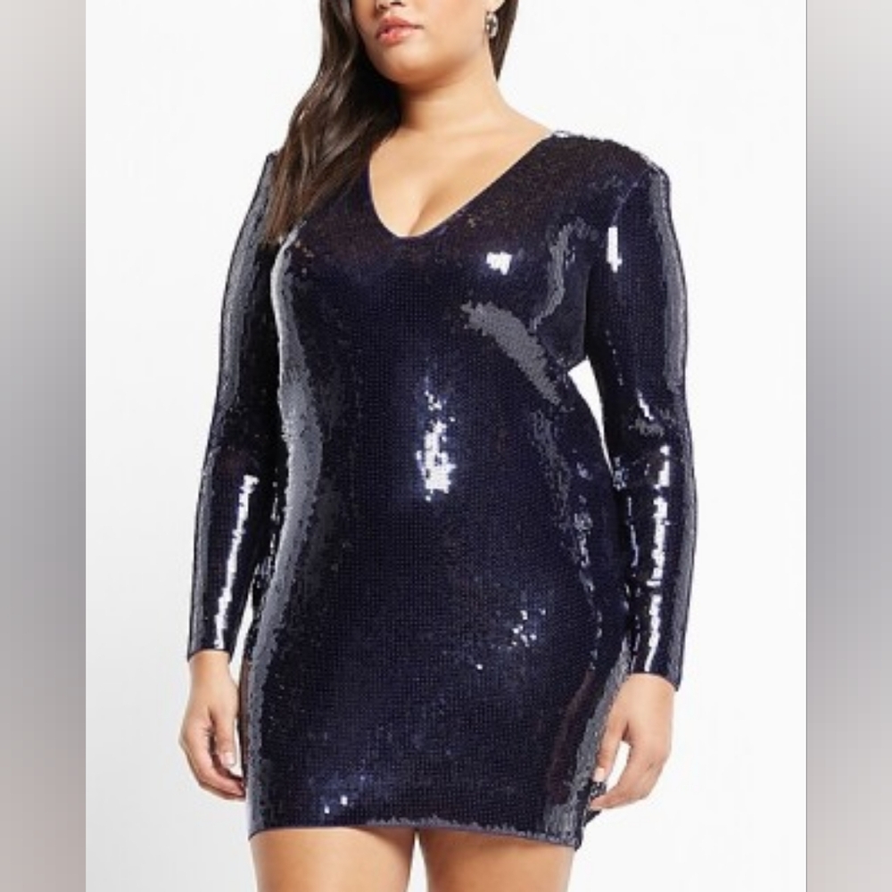 Sequin V-Neck Long Sleeve Dress